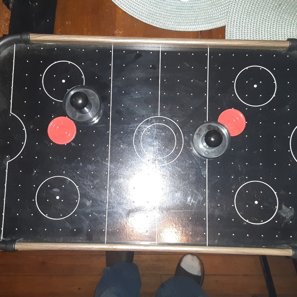COPY - Mini air hockey table